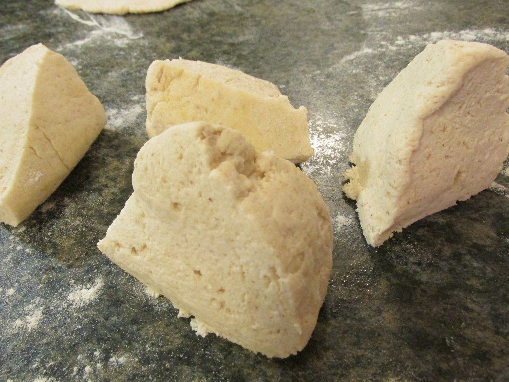 Making Pita Pocket Bread {gluten-free, oil-free, vegan}